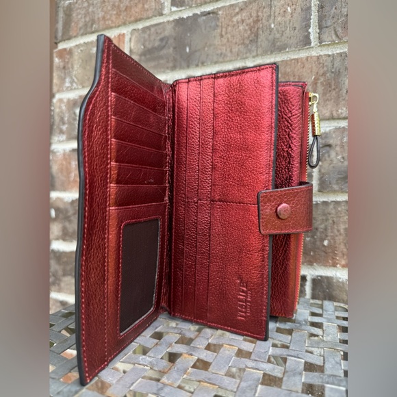 ITSLIFE RFID Blocking Metallic Red Leather Wallet - Picture 2 of 15
